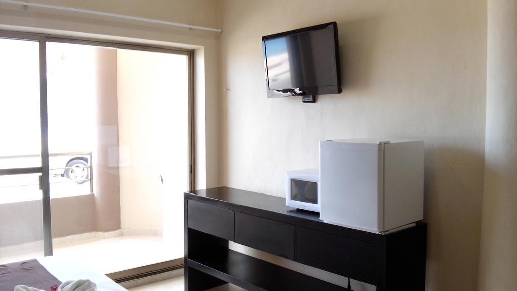 Hotel & Suites Domani Прогресо Стая снимка