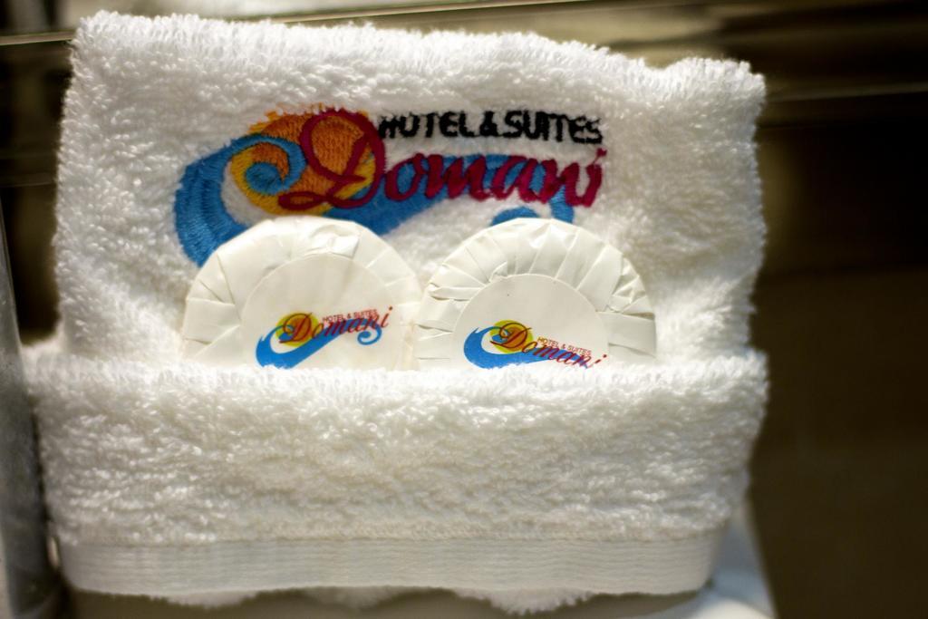 Hotel & Suites Domani Прогресо Екстериор снимка