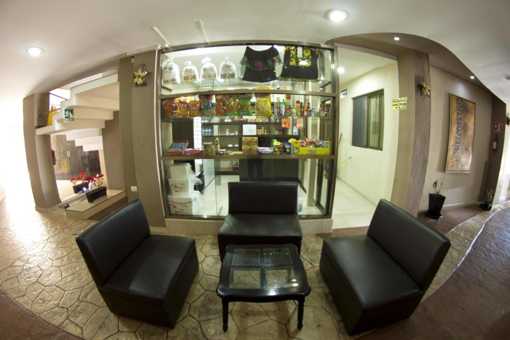 Hotel & Suites Domani Прогресо Екстериор снимка